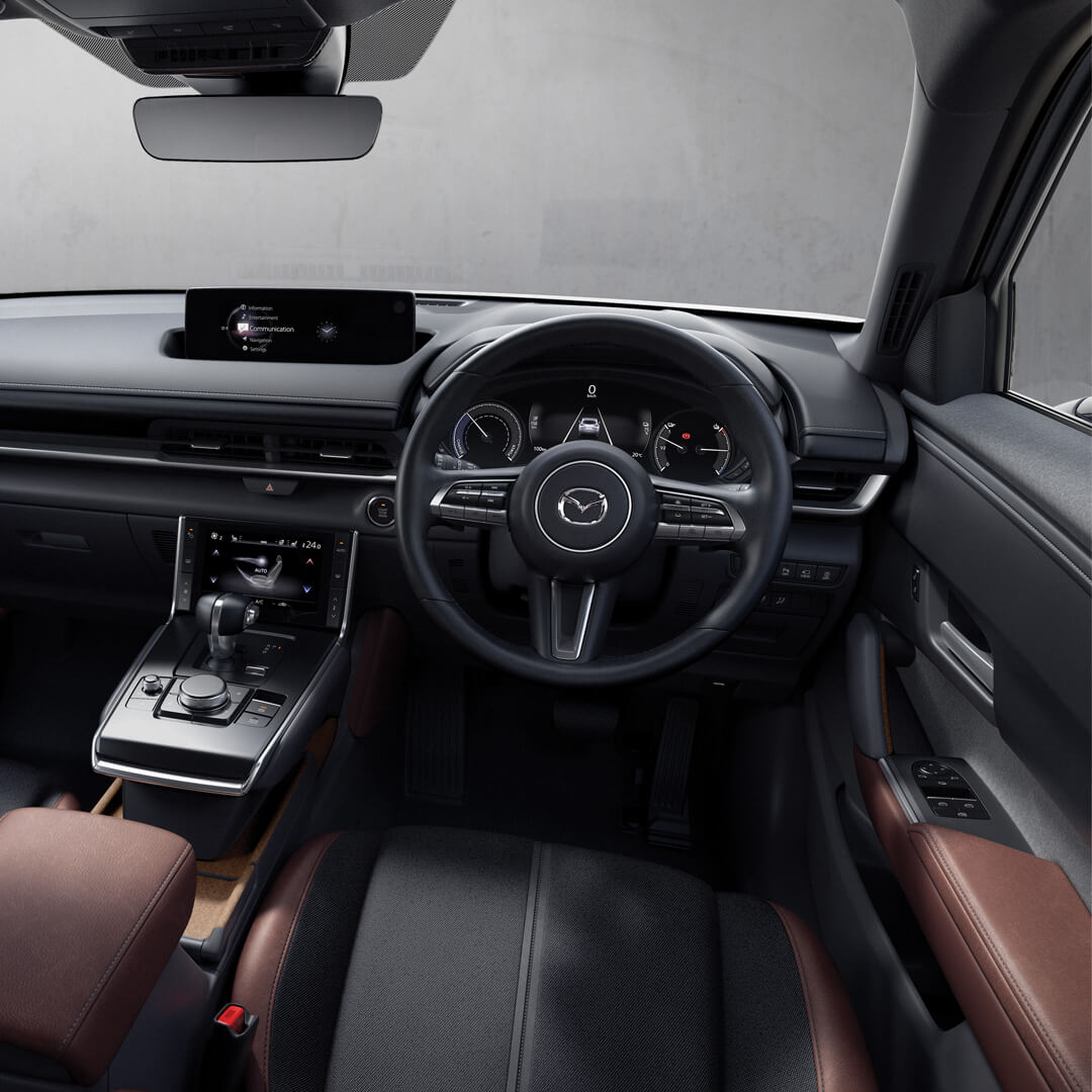 1080X1080 Interiordriver2